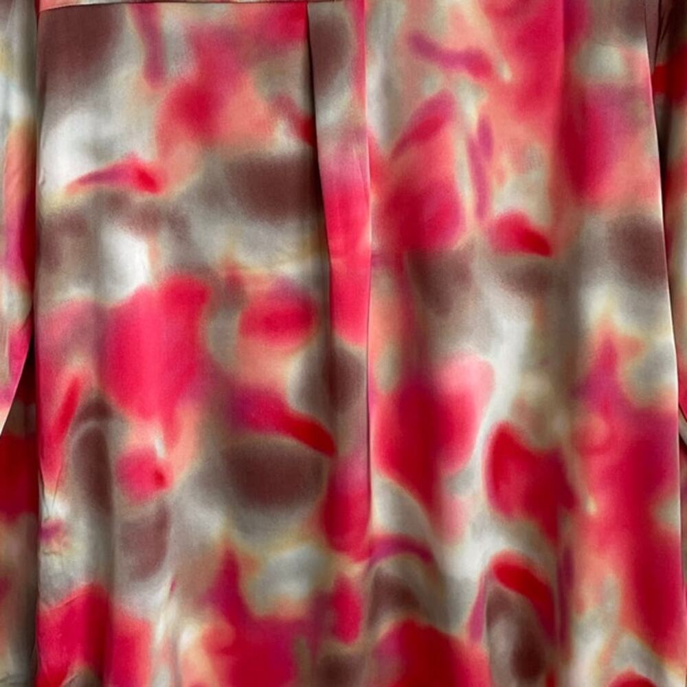 Jodifl Satin Blouse NEW Sz M Button Up Long Sleeves Watercolor Print Colorful - Picture 4 of 9